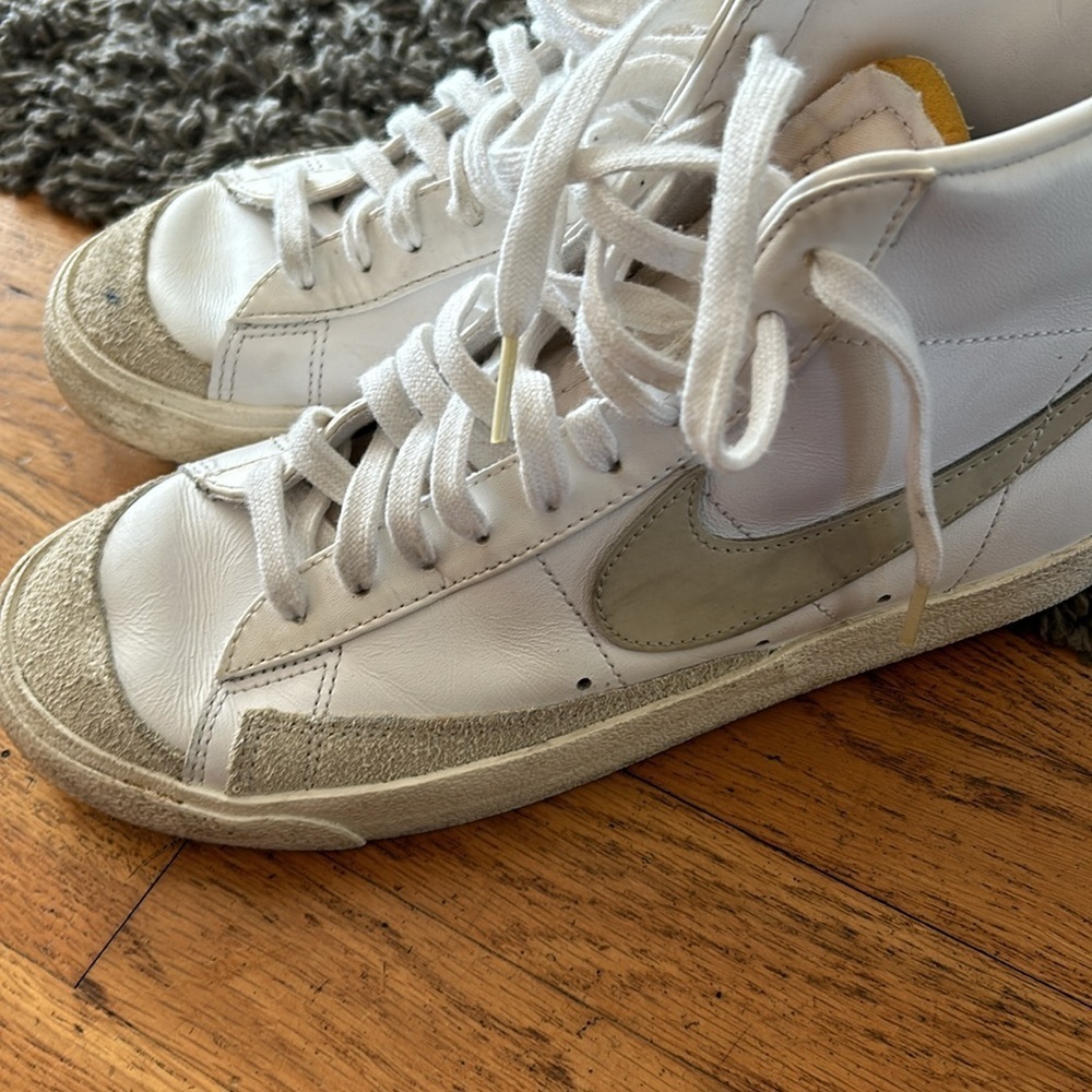 Nike Blazer Sneakers Mid '77 Vintage White Retro Athletic Men's 8.5 - Picture 11 of 11